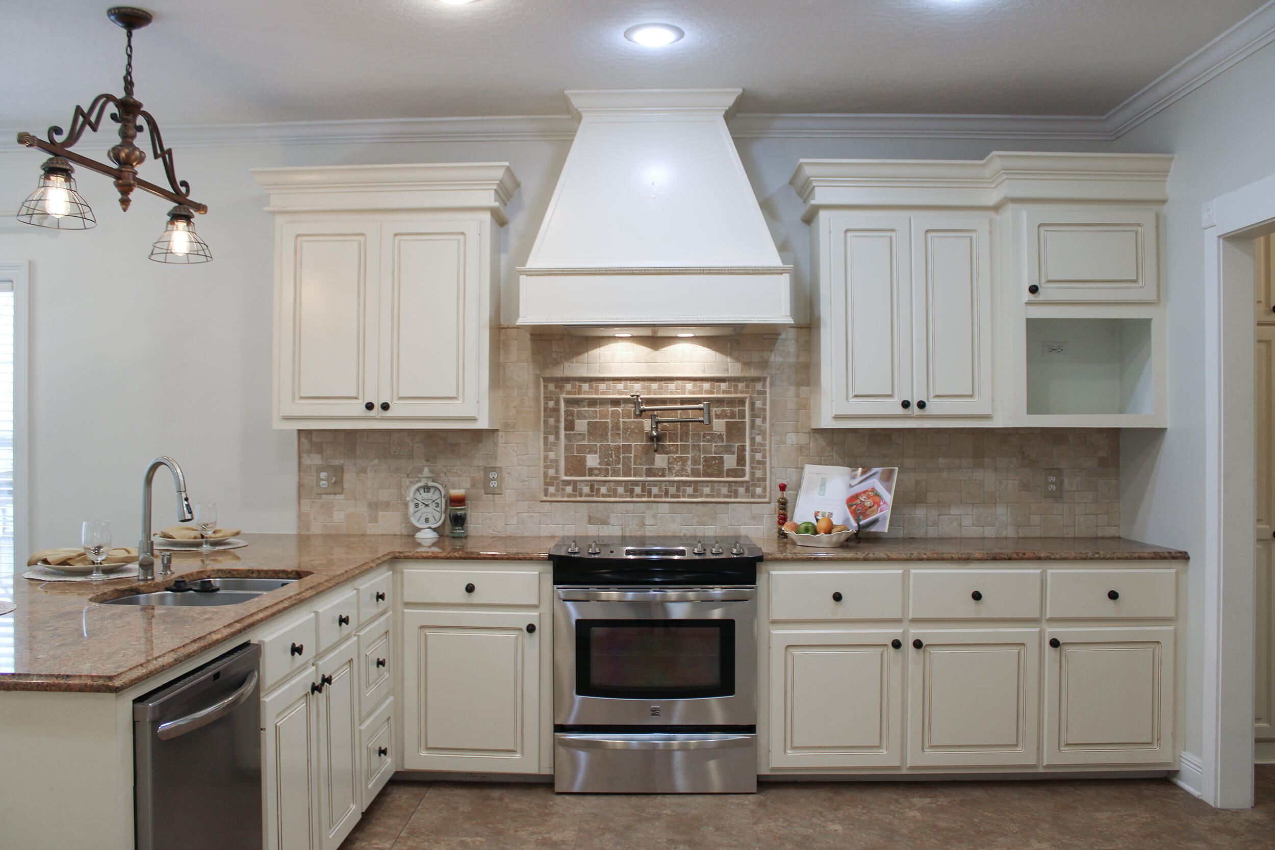 15 Red Maple Trl Petal, MS 39465