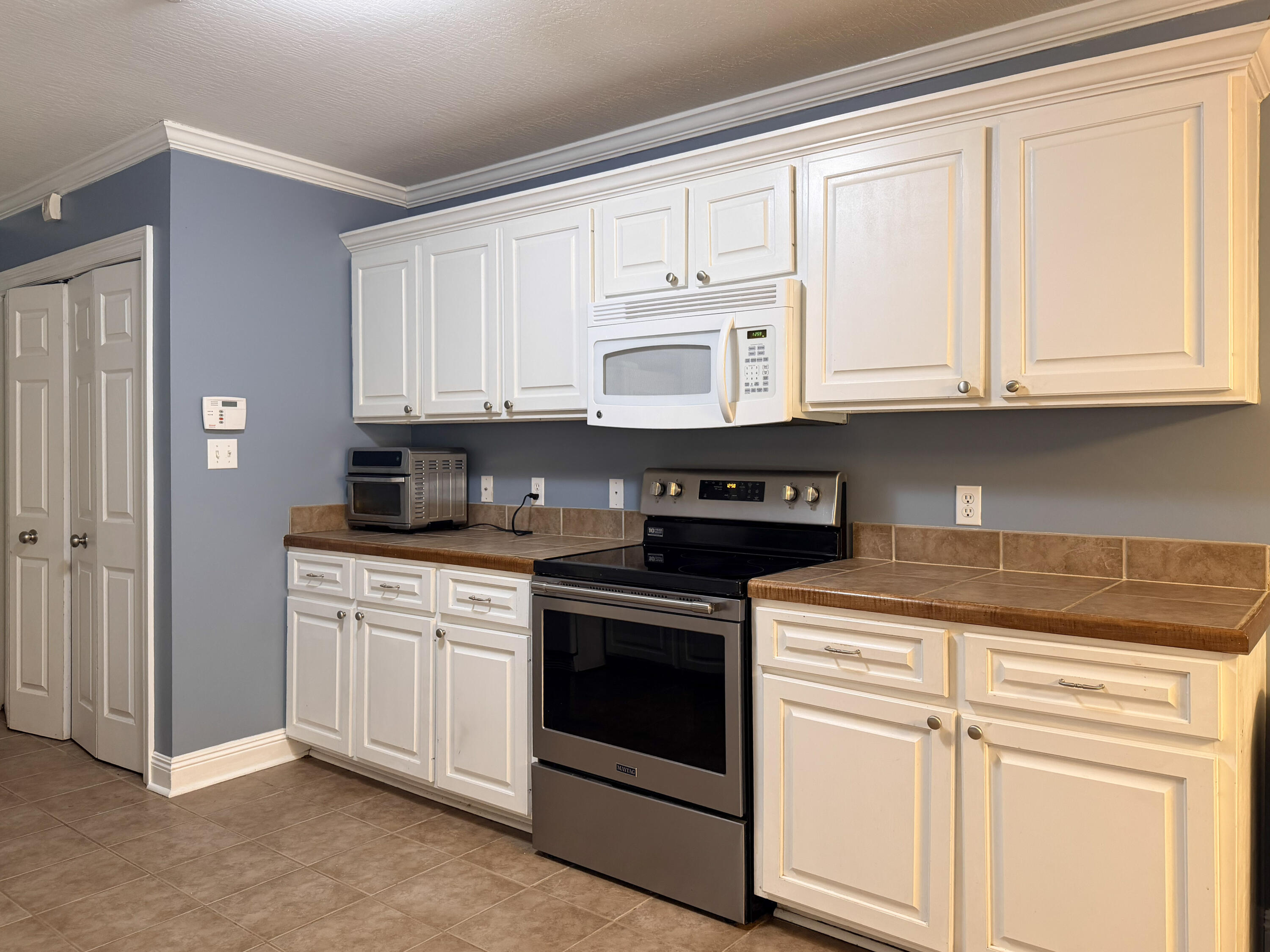 43 Clear Spgs Hattiesburg, MS 39402