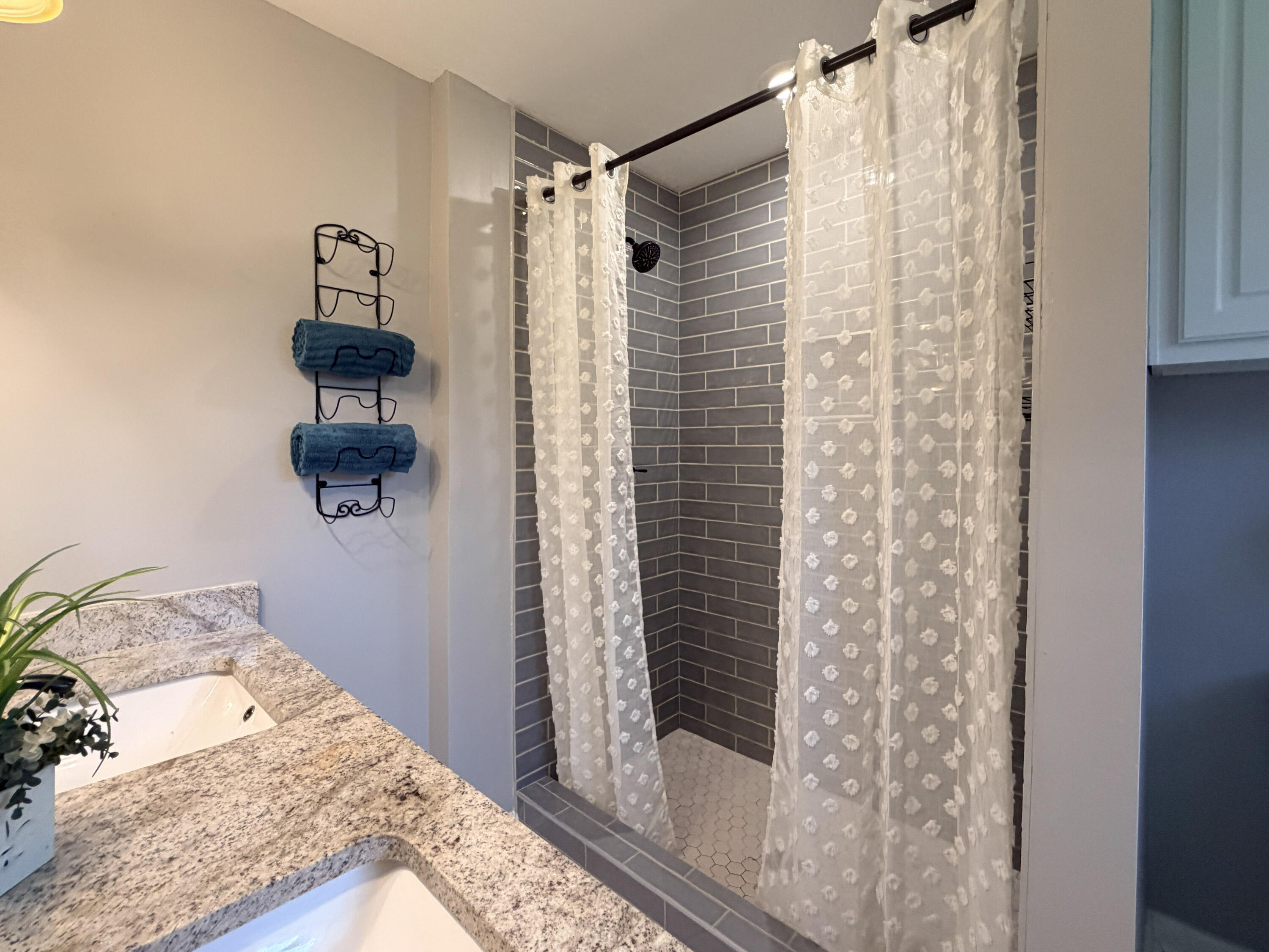 160 Highland Cir Petal, MS 39465