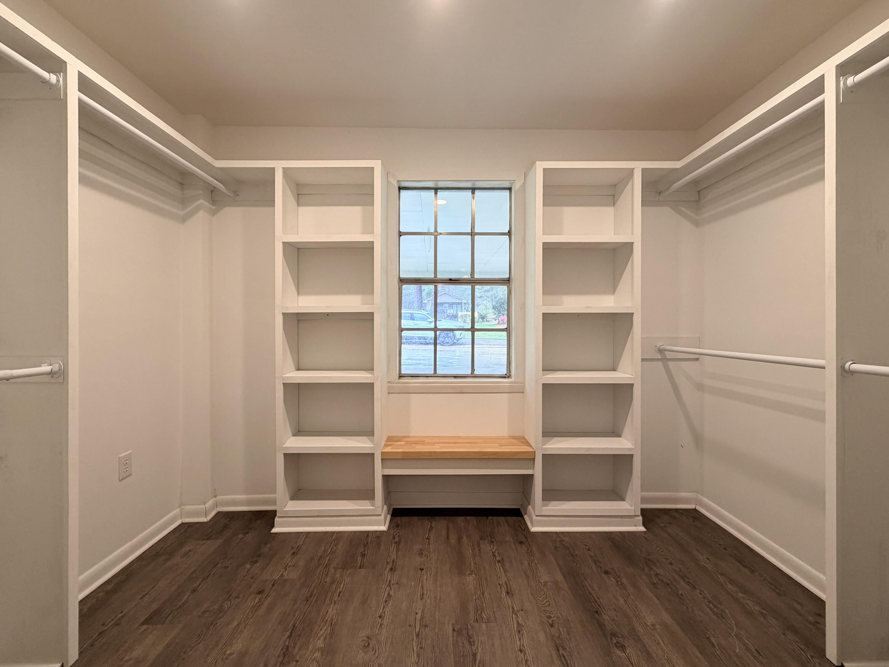 160 Highland Cir Petal, MS 39465