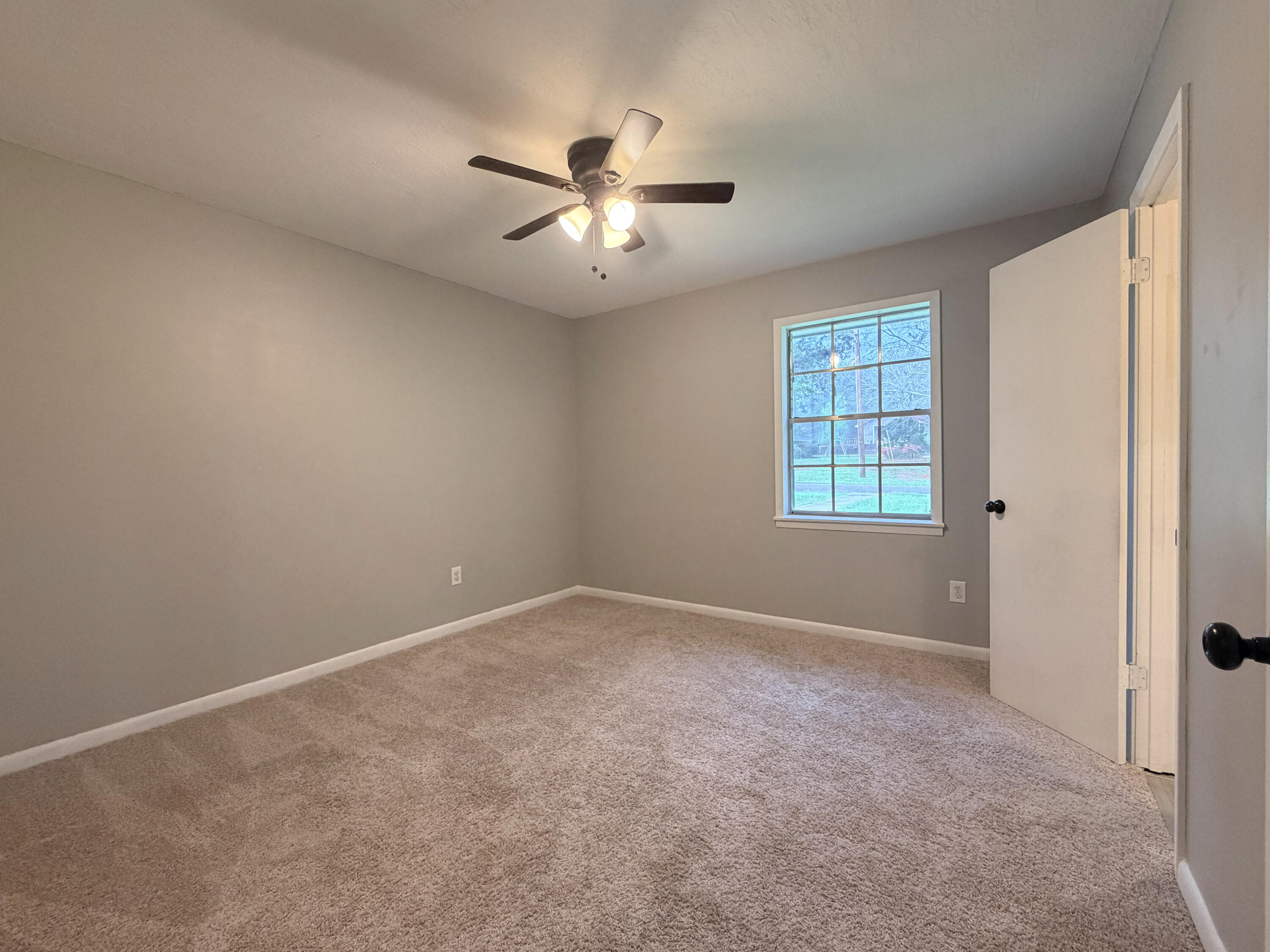 160 Highland Cir Petal, MS 39465