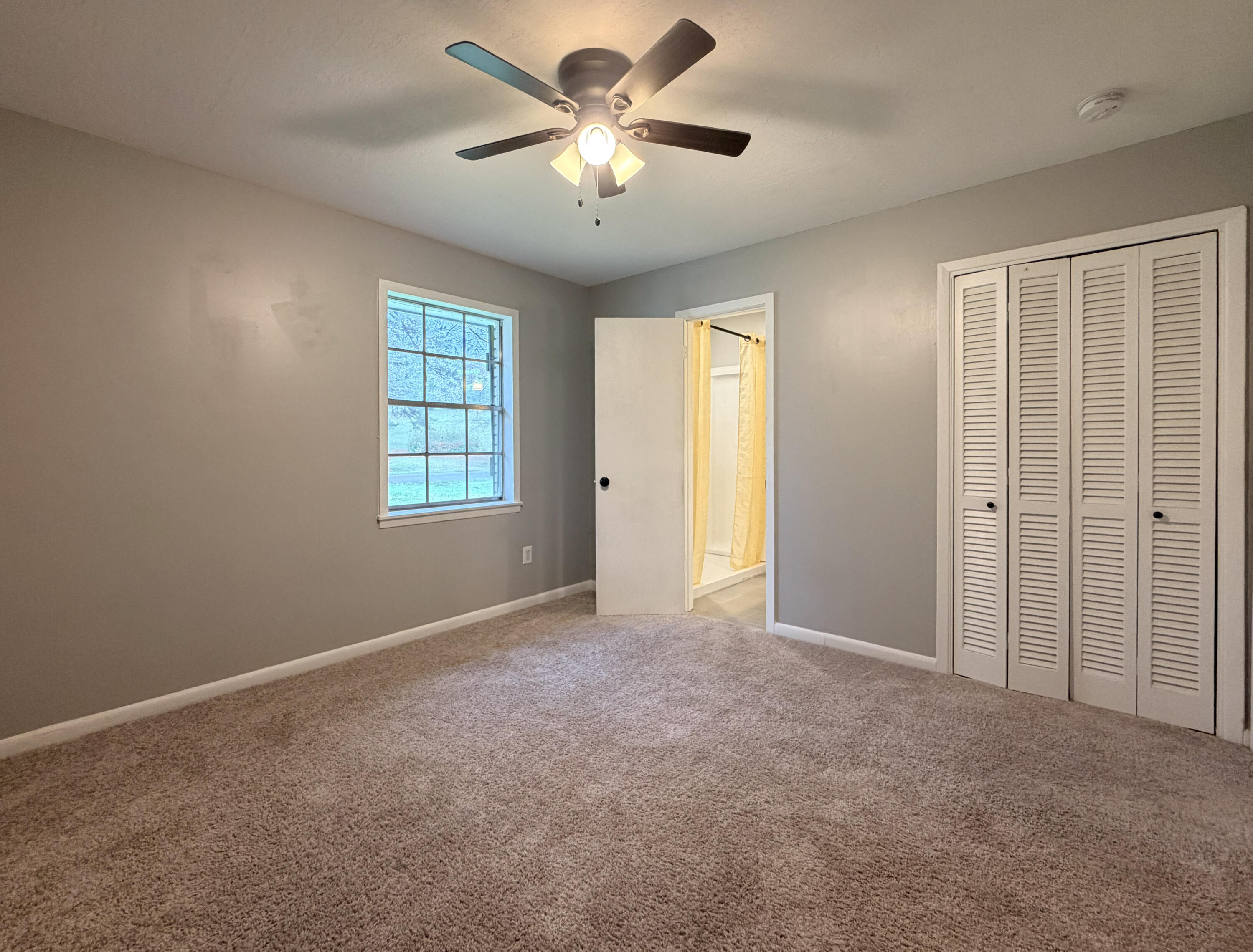 160 Highland Cir Petal, MS 39465