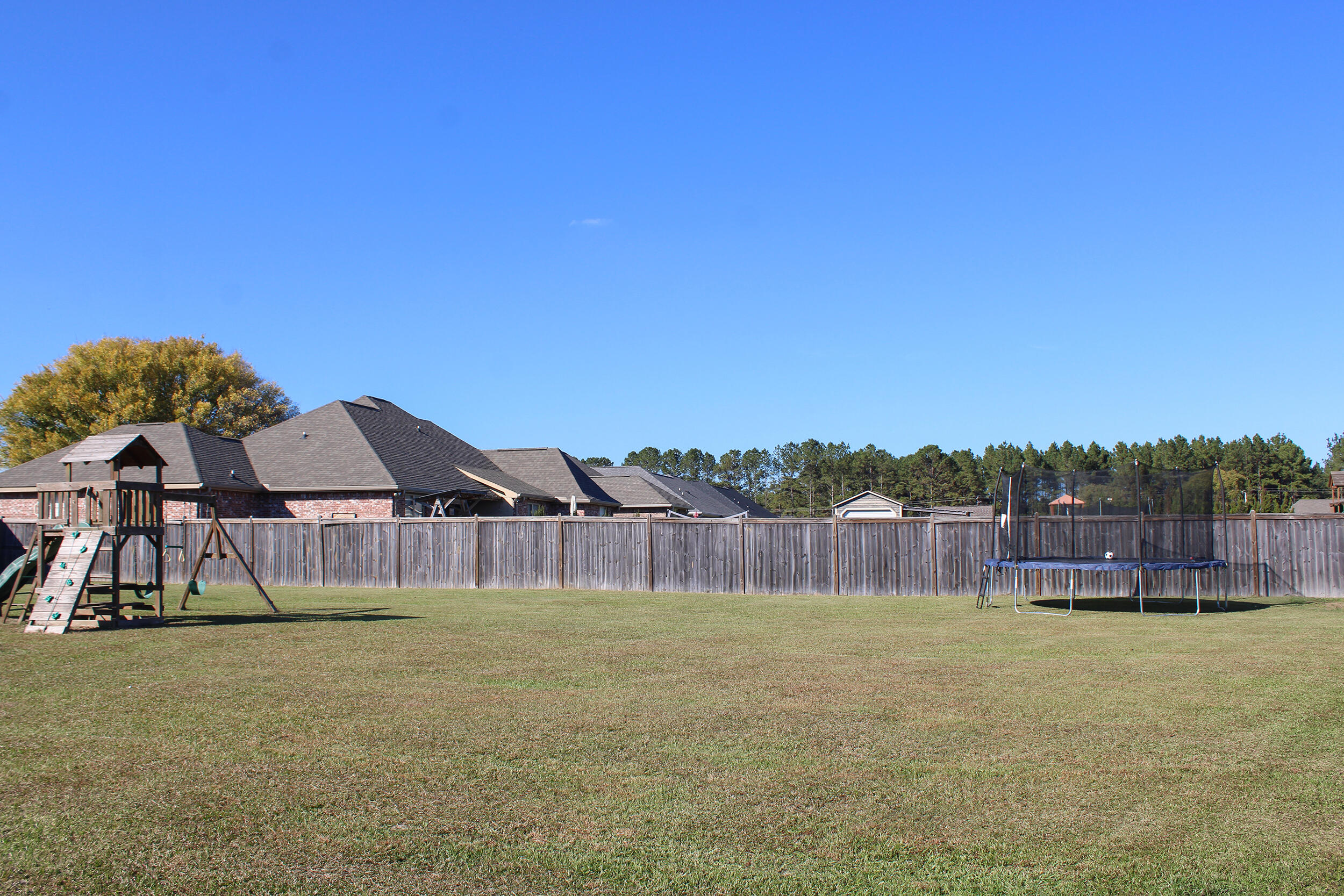 21 Stonemore Rd Petal, MS 39465