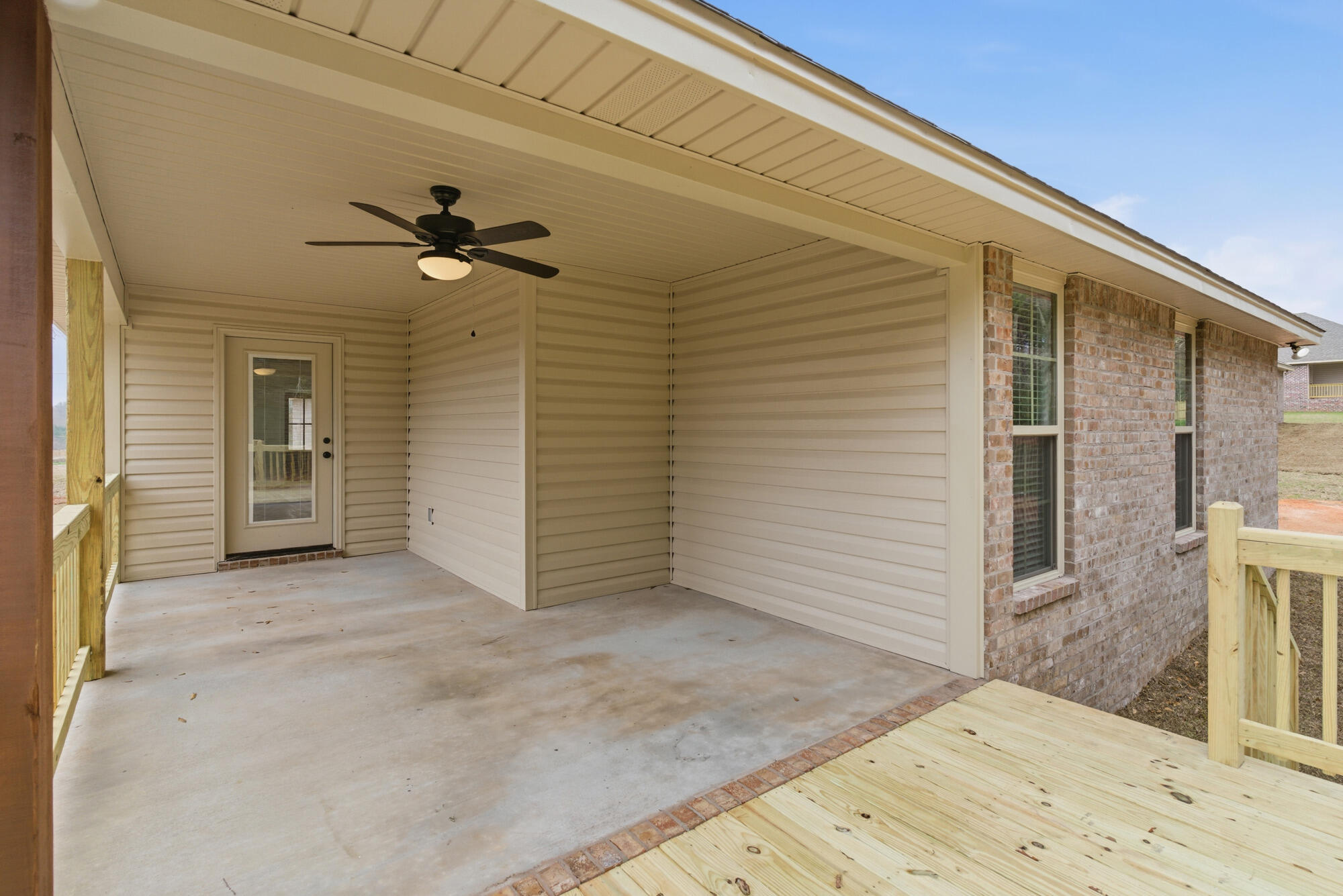 72 Meadow Breeze Rd Hattiesburg, MS 39482