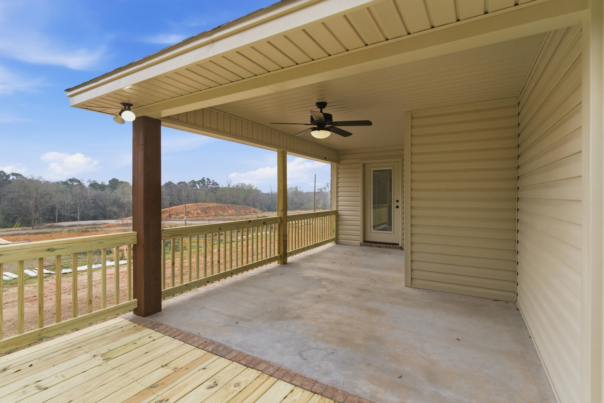 72 Meadow Breeze Rd Hattiesburg, MS 39482