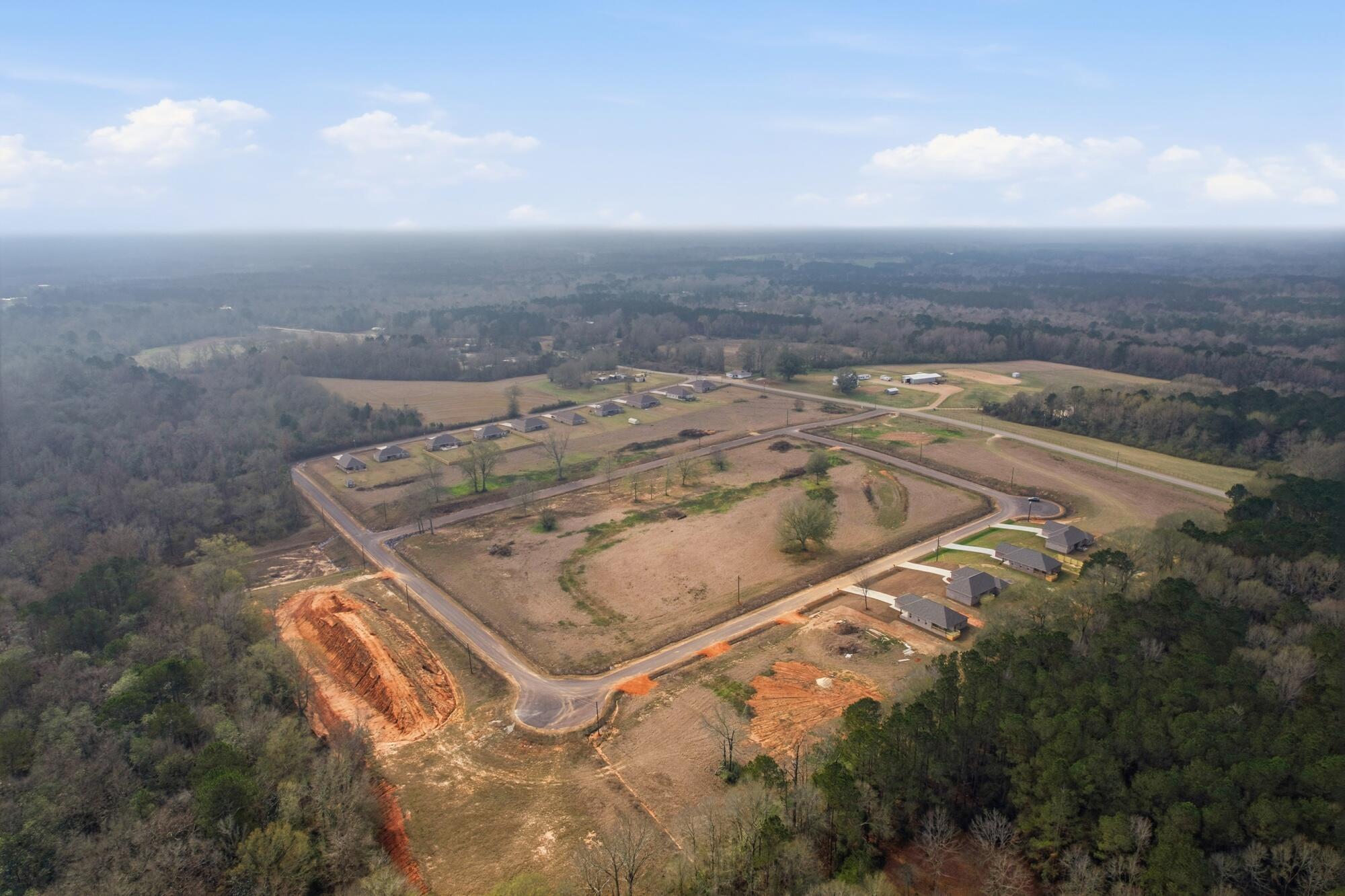 72 Meadow Breeze Rd Hattiesburg, MS 39482