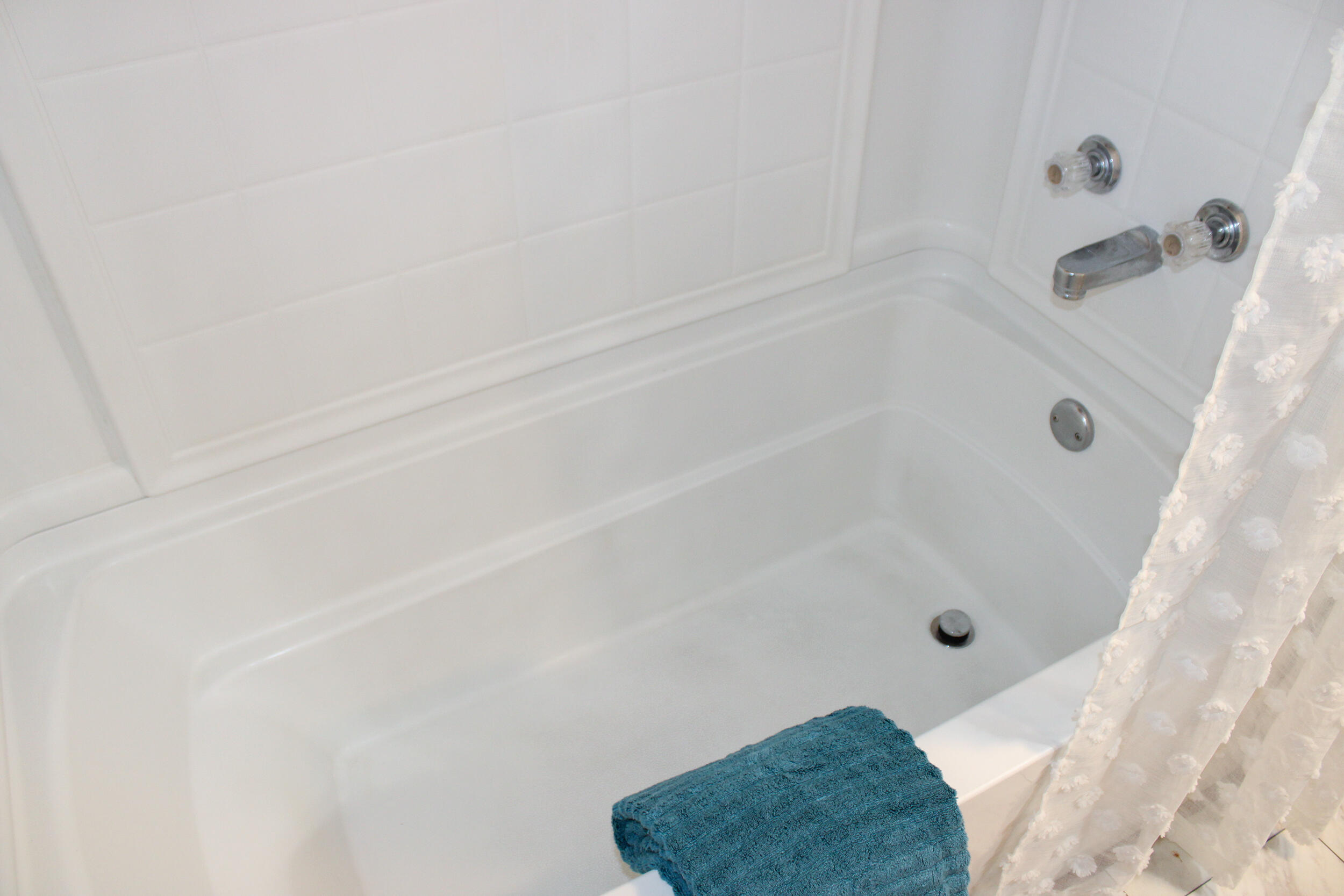 76 Hinton Loop Petal, MS 39465