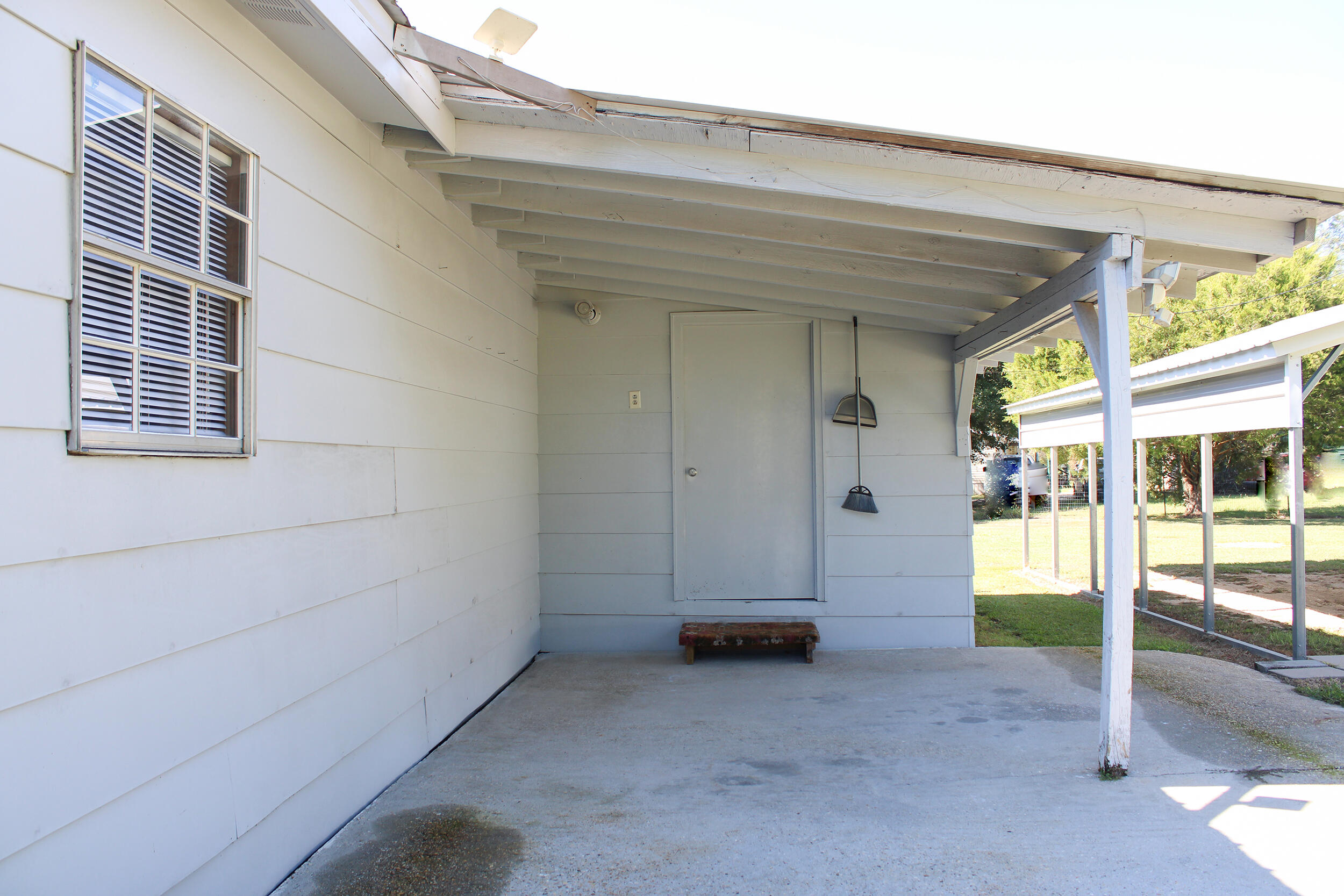 76 Hinton Loop Petal, MS 39465