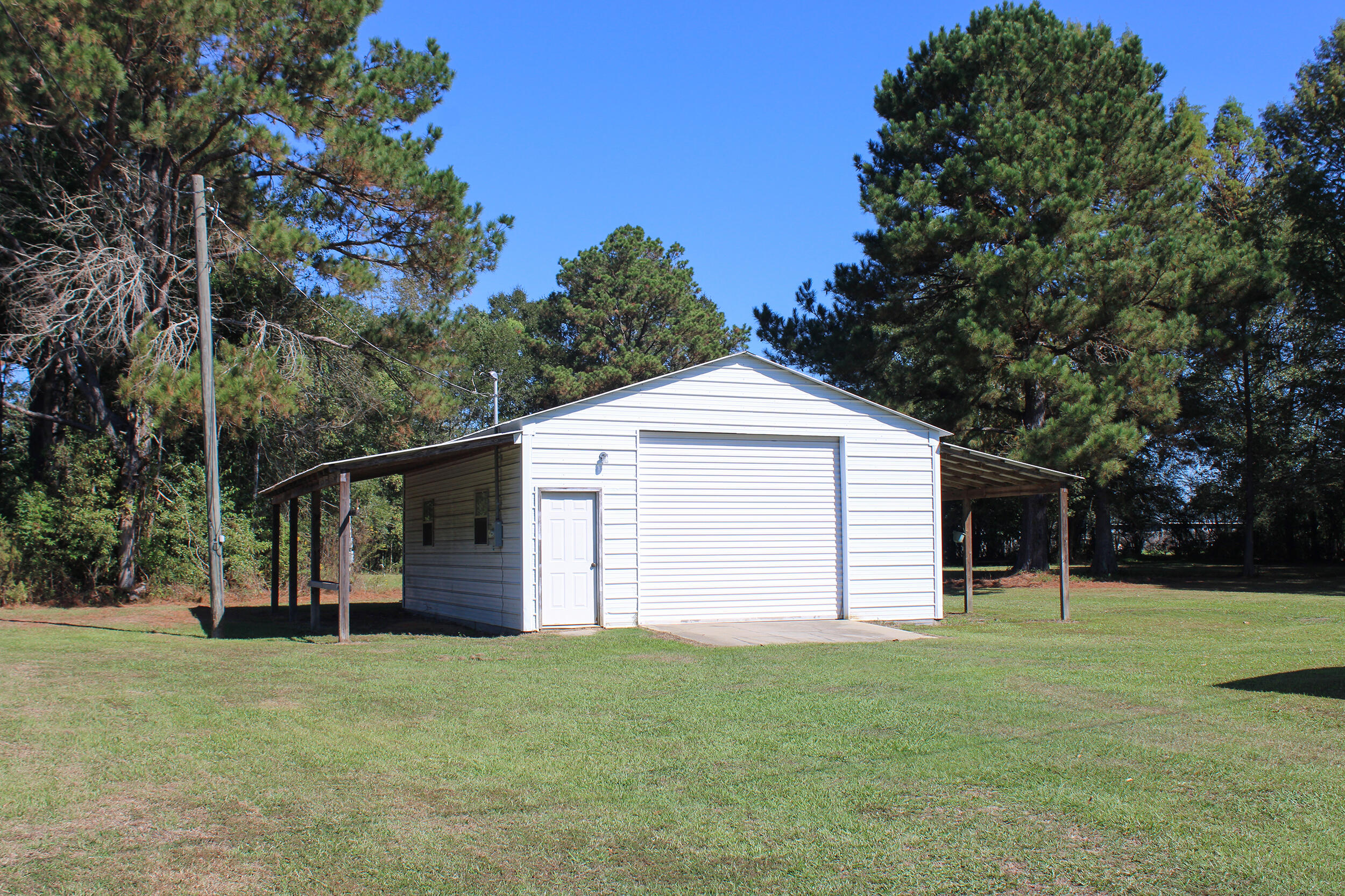 76 Hinton Loop Petal, MS 39465