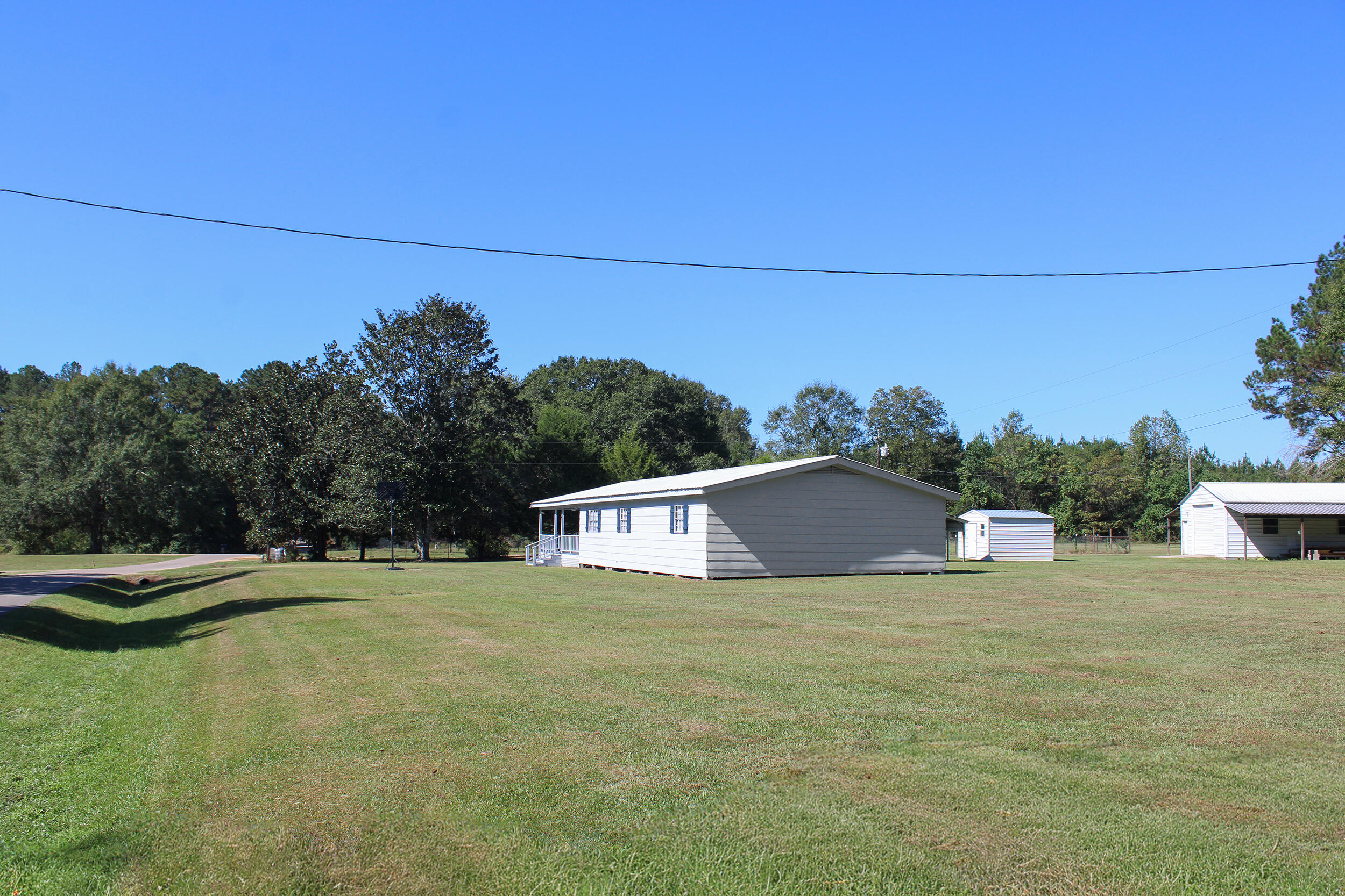 76 Hinton Loop Petal, MS 39465