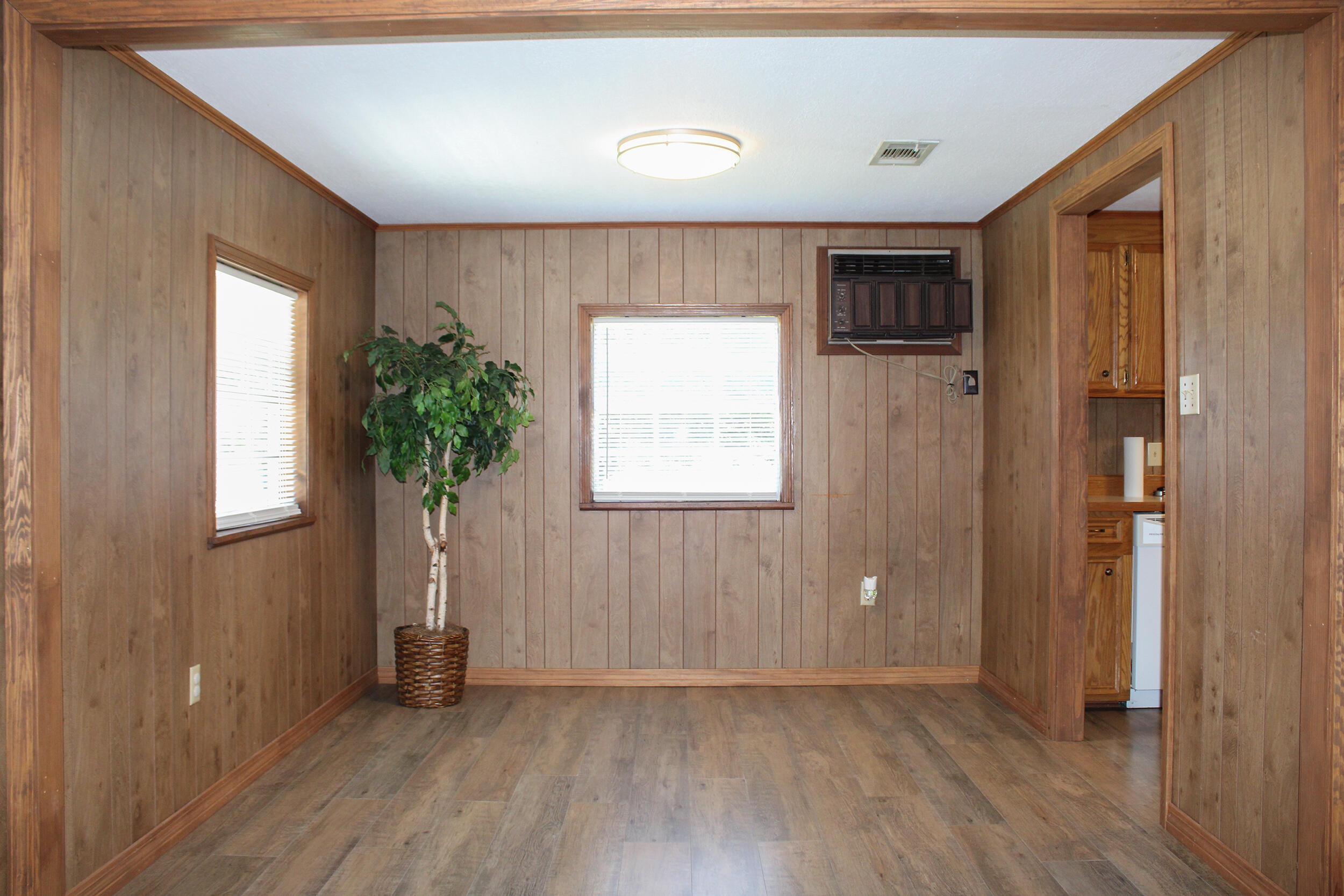 76 Hinton Loop Petal, MS 39465