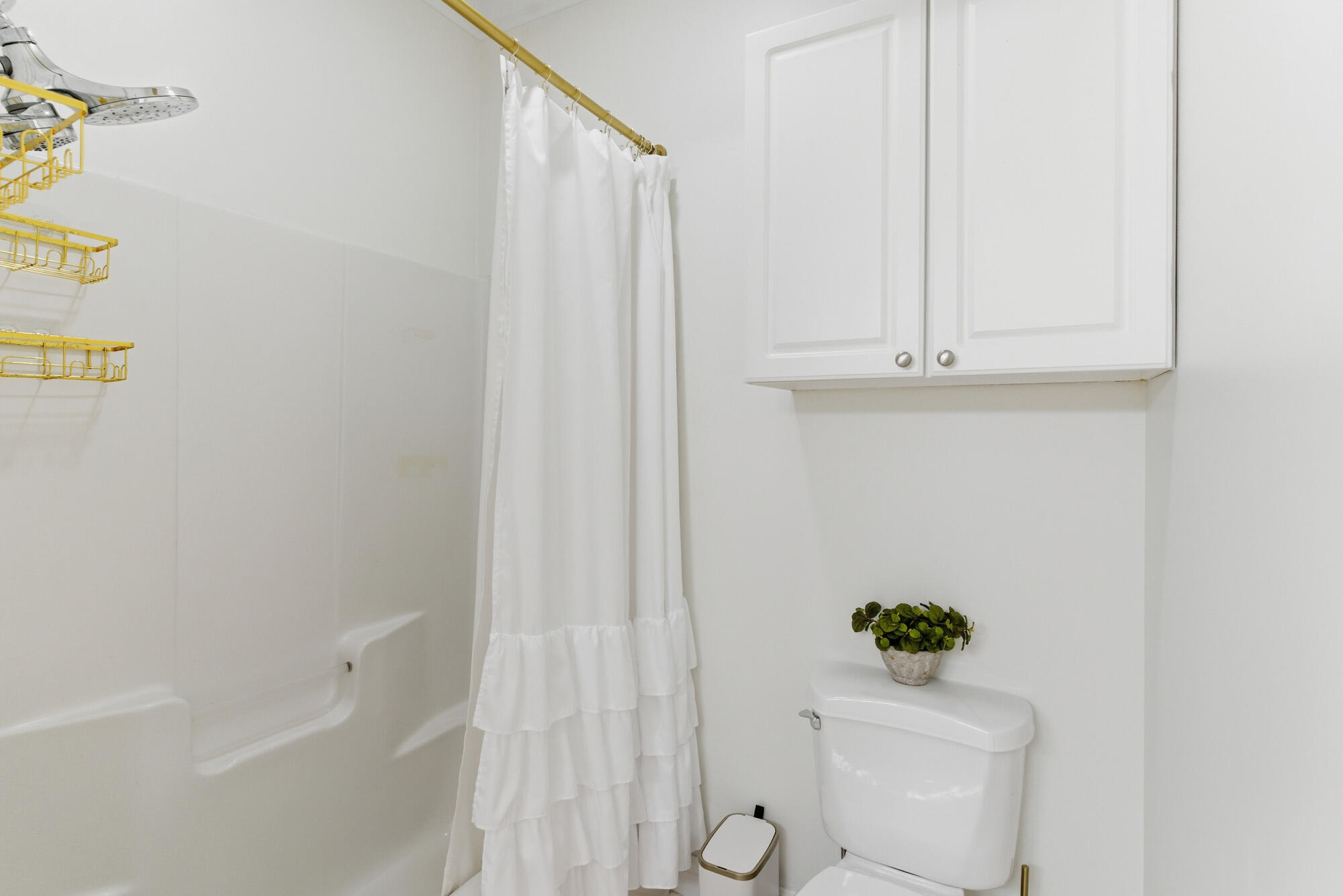 6 Gardenview Ln Hattiesburg, MS 39402