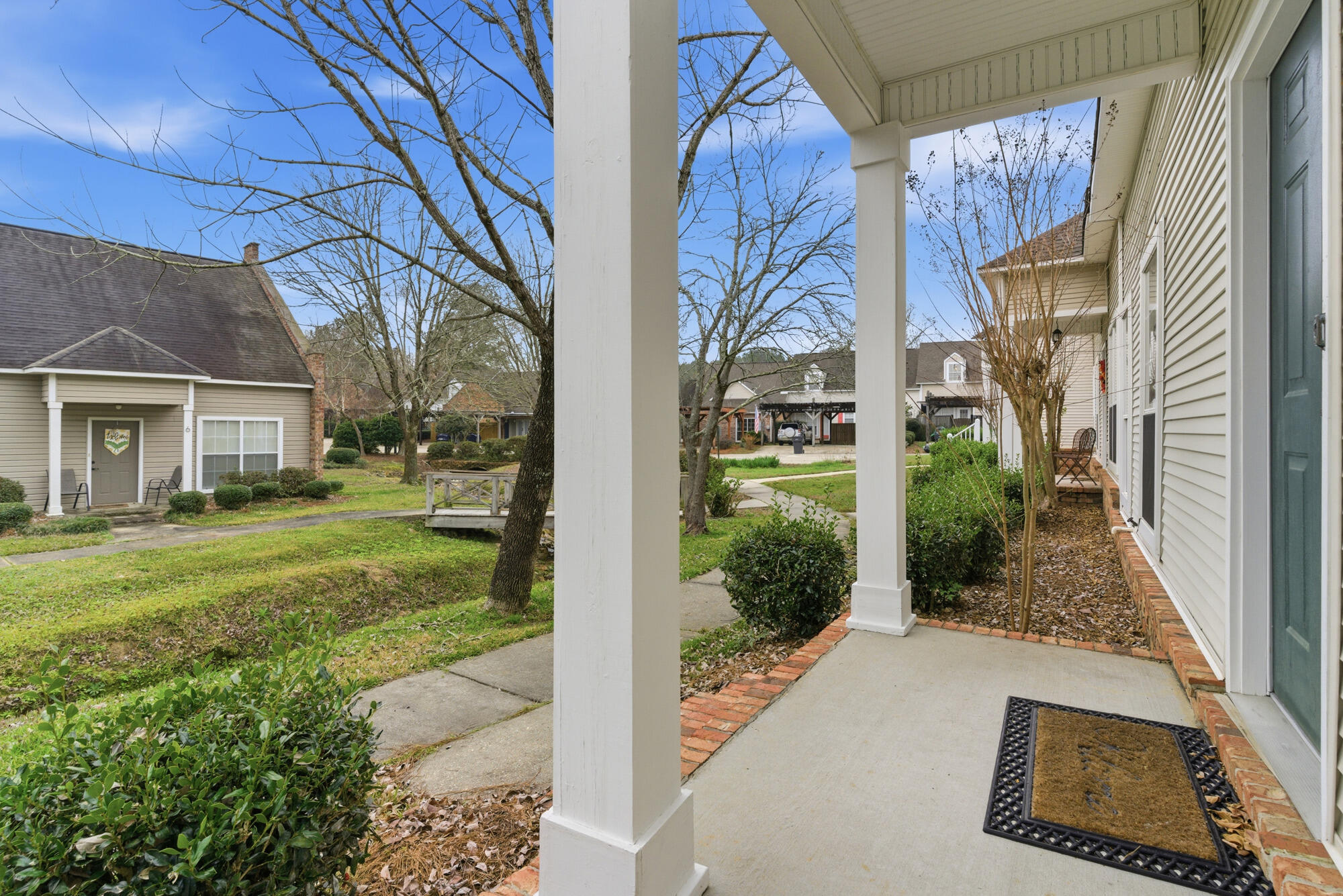 6 Gardenview Ln Hattiesburg, MS 39402