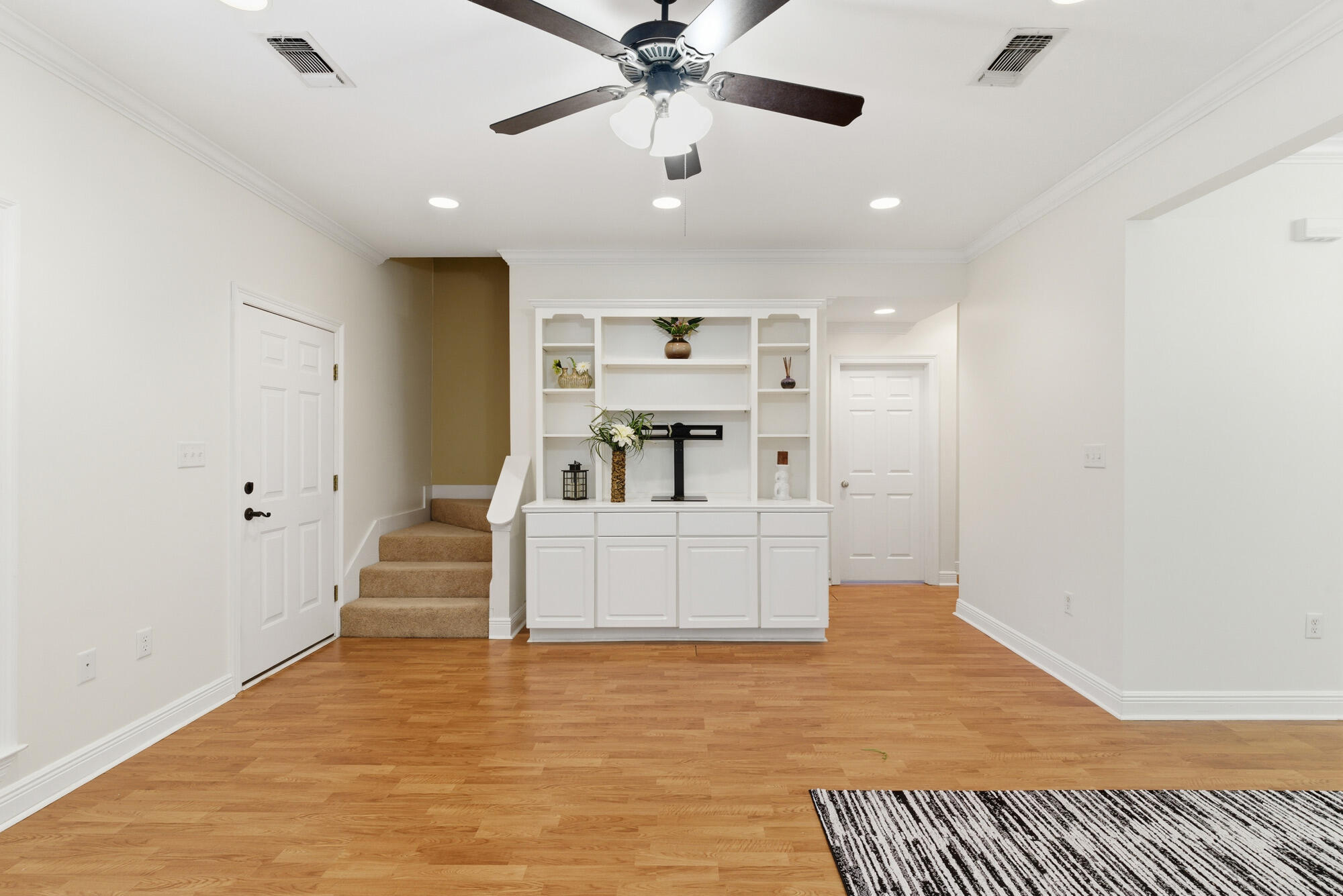 6 Gardenview Ln Hattiesburg, MS 39402