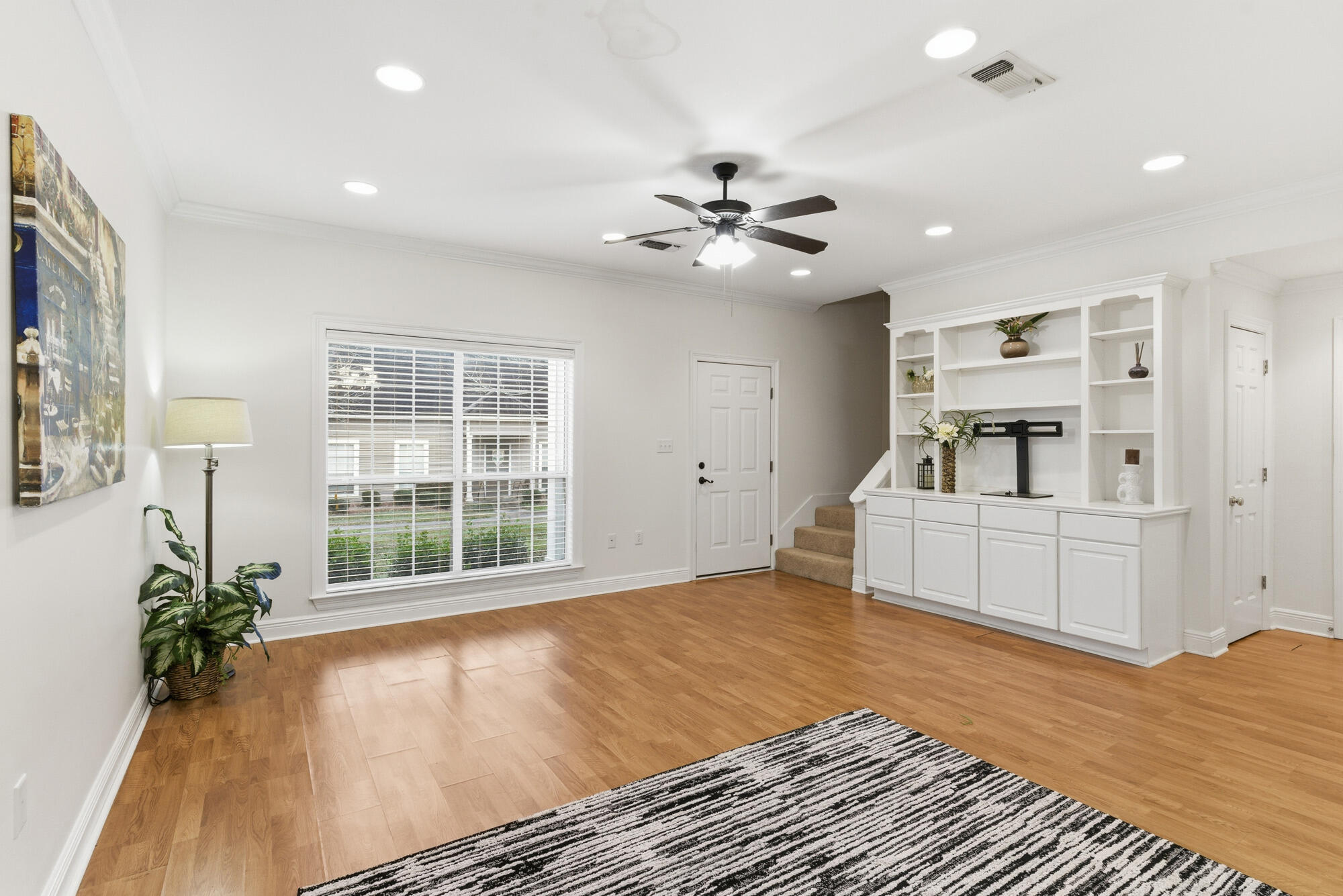 6 Gardenview Ln Hattiesburg, MS 39402