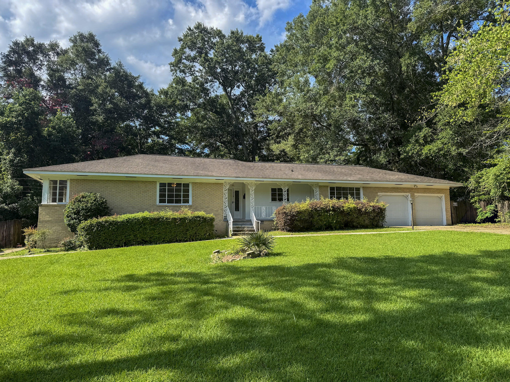 1718 2nd Ter Hattiesburg, MS 39401