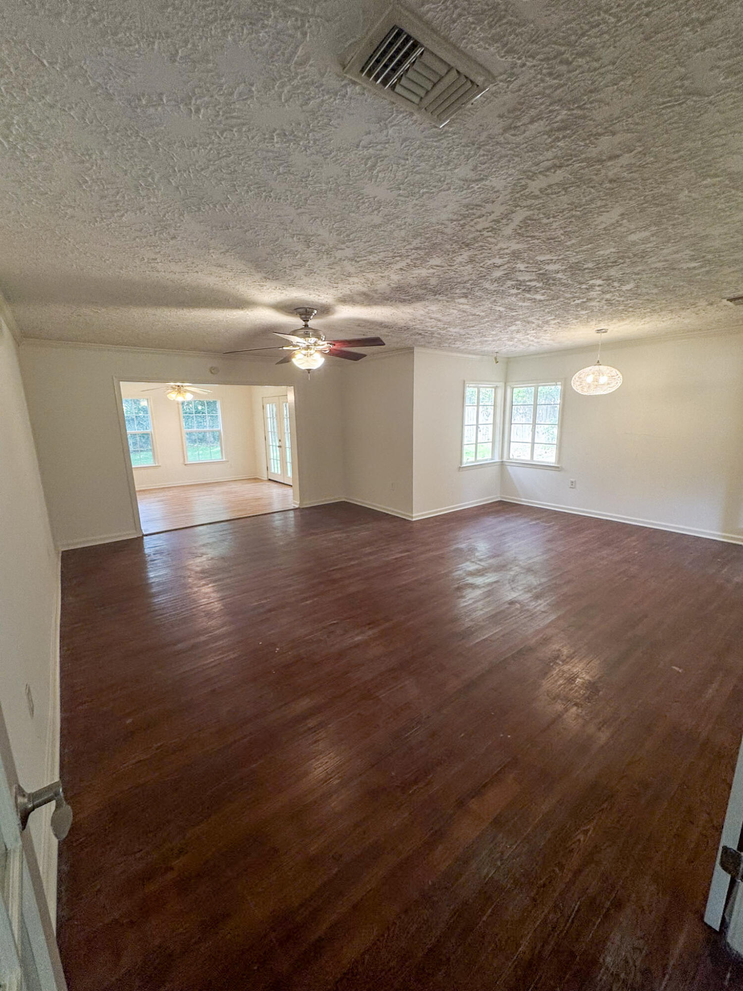 1718 2nd Ter Hattiesburg, MS 39401