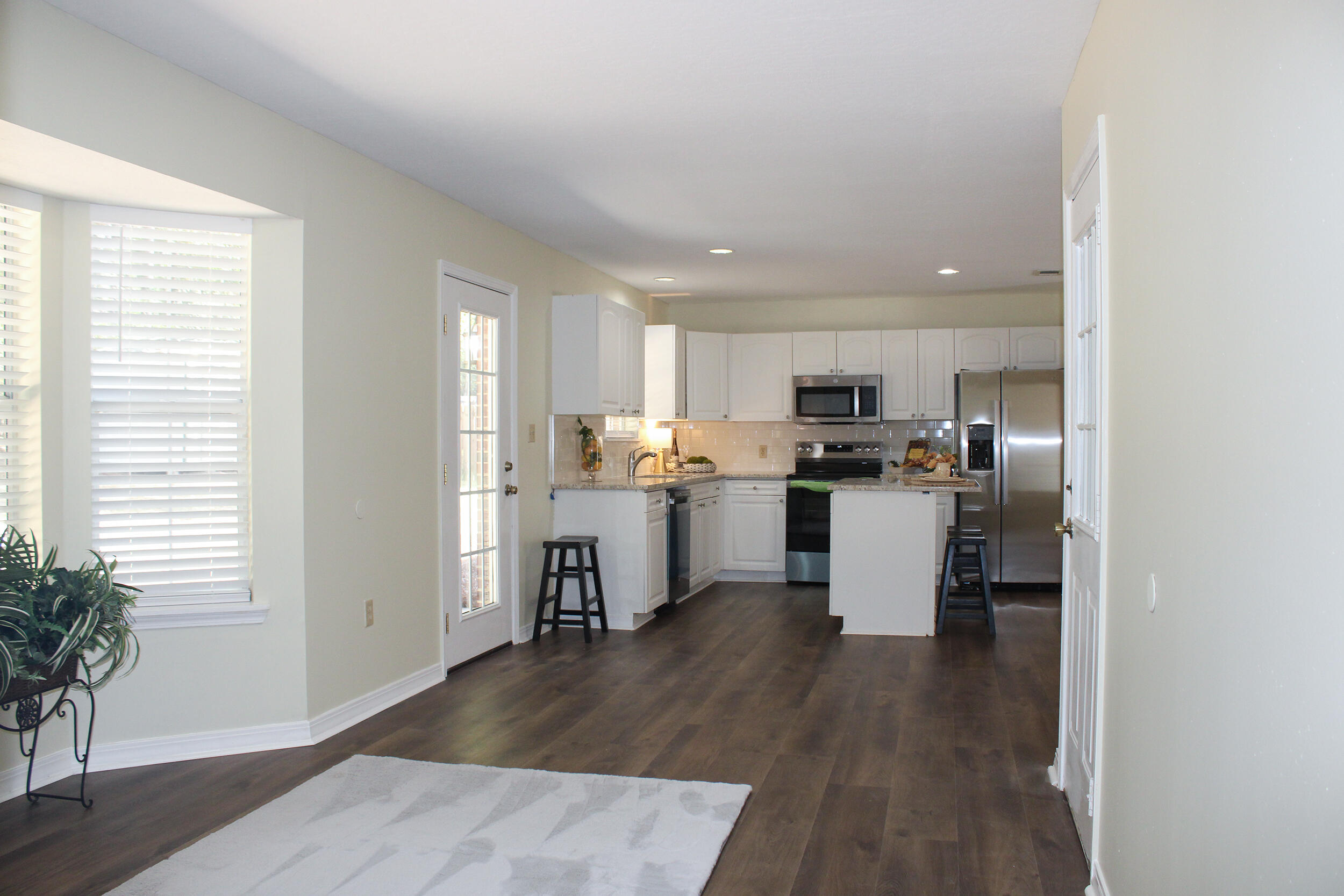 12 Southdown Rd Sumrall, MS 39482