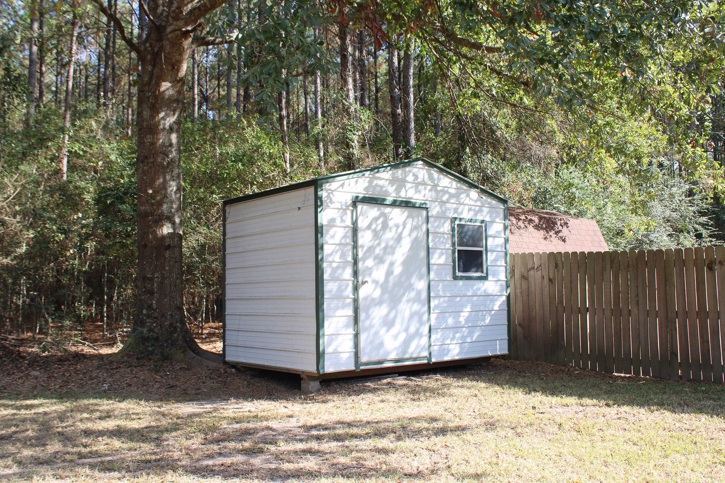 12 Southdown Rd Sumrall, MS 39482