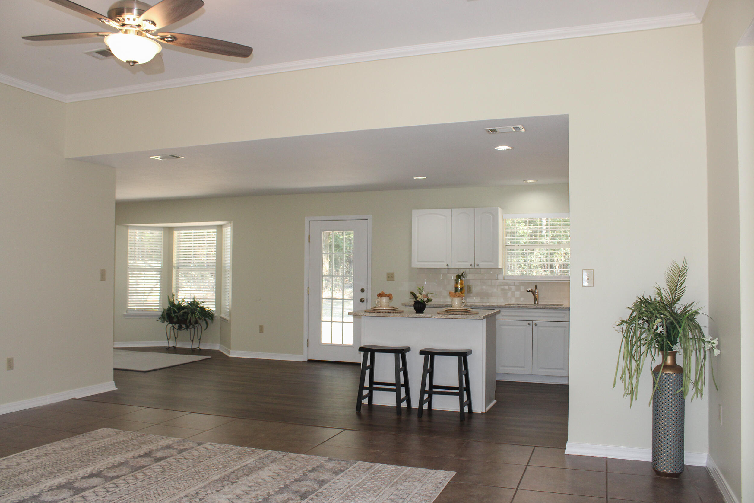 12 Southdown Rd Sumrall, MS 39482